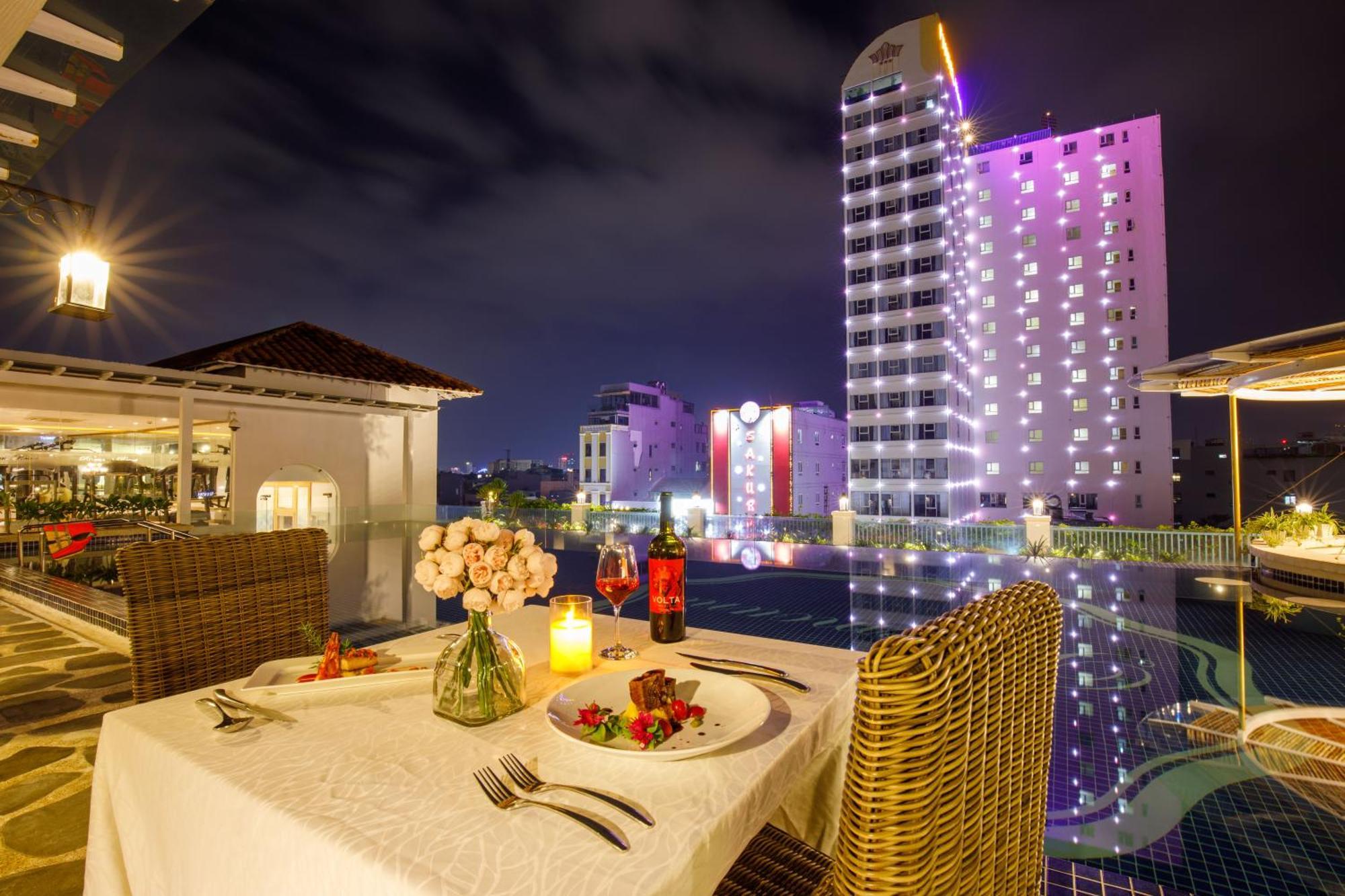Dưỡng Risemount Premier 5* Đà Nẵng